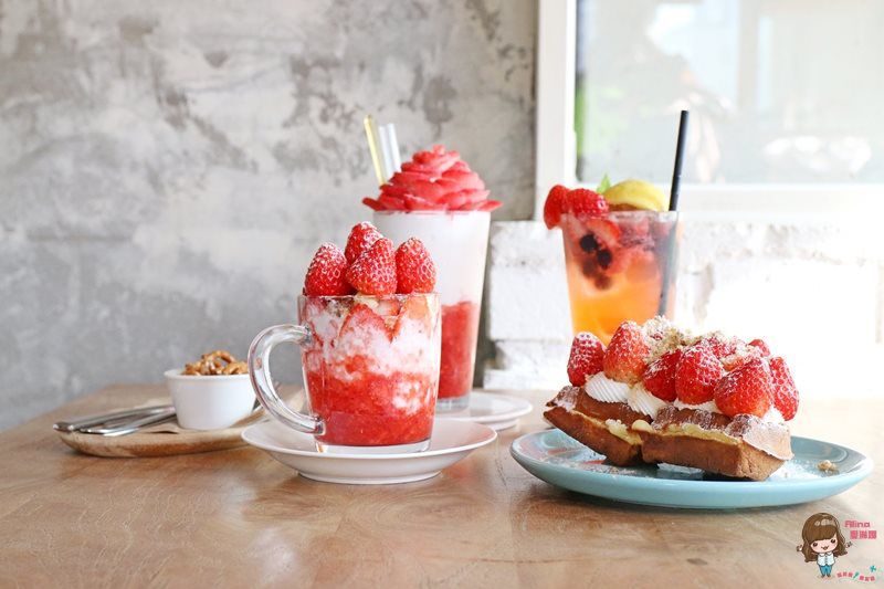 【釜山美食】Cafe 301 可愛咖啡館草莓鬆餅,慶星釜星大學站旁 @Alina 愛琳娜