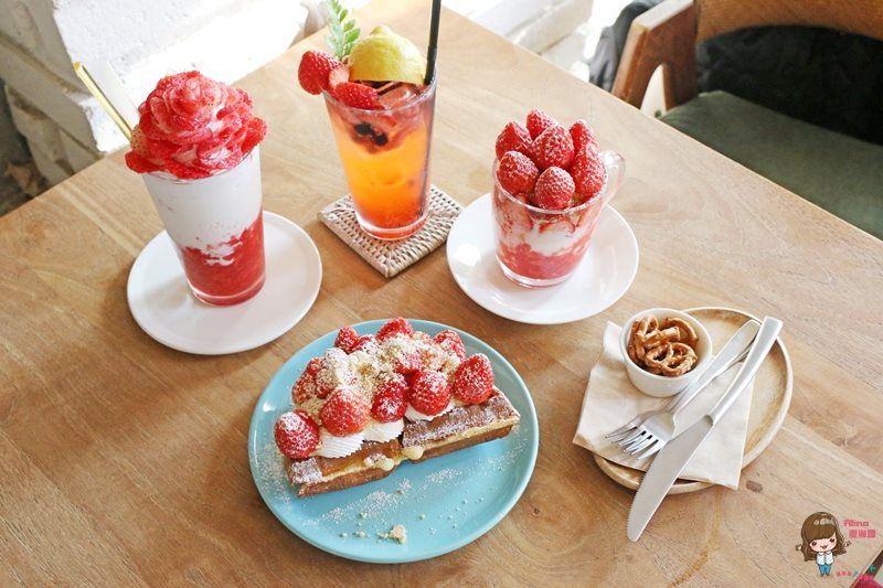 【釜山美食】Cafe 301 可愛咖啡館草莓鬆餅,慶星釜星大學站旁 @Alina 愛琳娜 【釜山美食】Cafe 301 可愛咖啡館草莓鬆餅,慶星釜星大學站旁 @Alina 愛琳娜