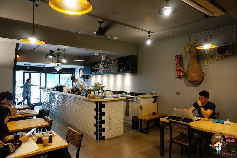 【台北食記】白蓮達 Coffee 行天宮旁文青風不限時咖啡館 @Alina 愛琳娜