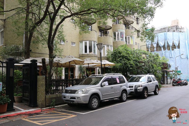 【台北咖啡館】COSTUMICE CAFE 歐風舒適，享受慵懶的午後 @Alina 愛琳娜