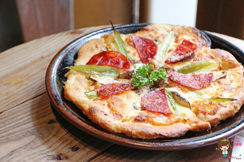 【台北咖啡館】COSTUMICE CAFE 歐風舒適，享受慵懶的午後 @Alina 愛琳娜