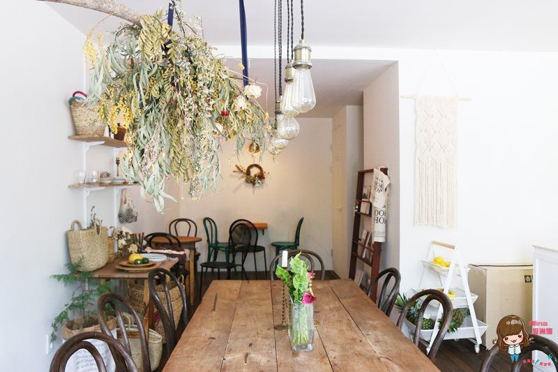 【釜山咖啡館】Ordinary Flower Cafe 好吃的法式吐司 可頌三明治 @Alina 愛琳娜