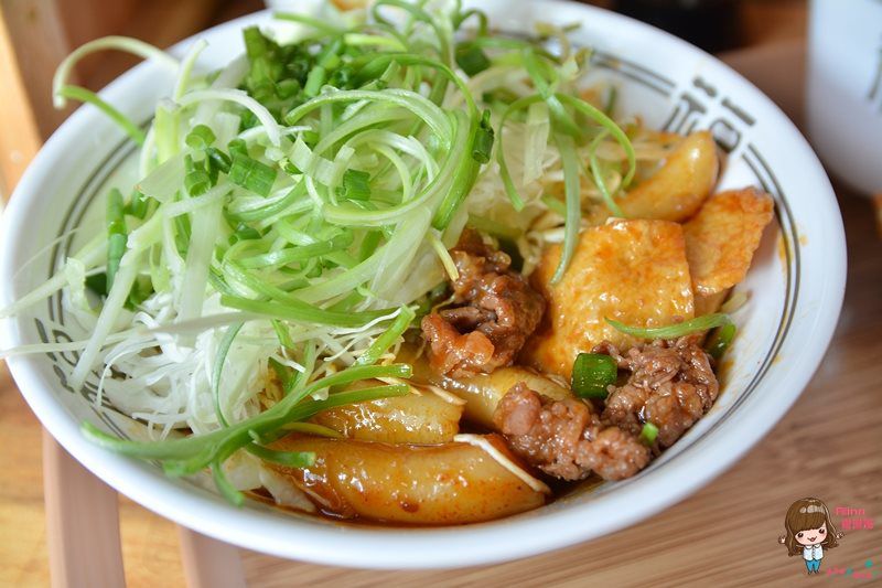 【釜山美食】西面 오롯분식당 O’lot 牛肉辣炒年糕 辣到流淚噴火的好吃 @Alina 愛琳娜 【釜山美食】西面 오롯분식당 O’lot 牛肉辣炒年糕 辣到流淚噴火的好吃 @Alina 愛琳娜