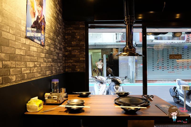 【台北美食】市府站-Woosan 韓式烤肉店｜部隊鍋套餐配爐邊起司超搭 @Alina 愛琳娜