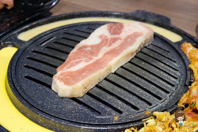 【台北美食】市府站-Woosan 韓式烤肉店|部隊鍋套餐配爐邊起司超搭 @Alina 愛琳娜 【台北美食】市府站-Woosan 韓式烤肉店|部隊鍋套餐配爐邊起司超搭 @Alina 愛琳娜