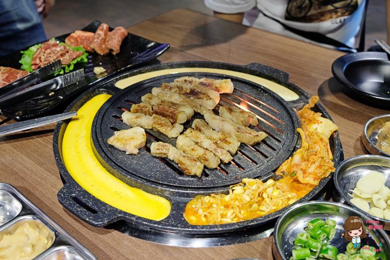 【台北美食】市府站-Woosan 韓式烤肉店|部隊鍋套餐配爐邊起司超搭 @Alina 愛琳娜 【台北美食】市府站-Woosan 韓式烤肉店|部隊鍋套餐配爐邊起司超搭 @Alina 愛琳娜