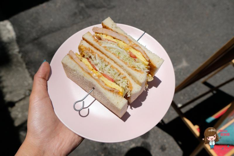 【食記】台北東區 福來早餐 Food Life 現烤肉排三明治 古早味紅茶鮮奶 @Alina 愛琳娜 【食記】台北東區 福來早餐 Food Life 現烤肉排三明治 古早味紅茶鮮奶 @Alina 愛琳娜