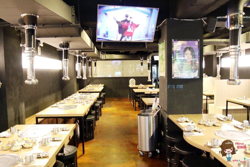 【食記】台北東區 台韓民國韓式燒肉店 烤豬肉拼盤 西瓜燒酒香甜好消暑 @Alina 愛琳娜 【食記】台北東區 台韓民國韓式燒肉店 烤豬肉拼盤 西瓜燒酒香甜好消暑 @Alina 愛琳娜