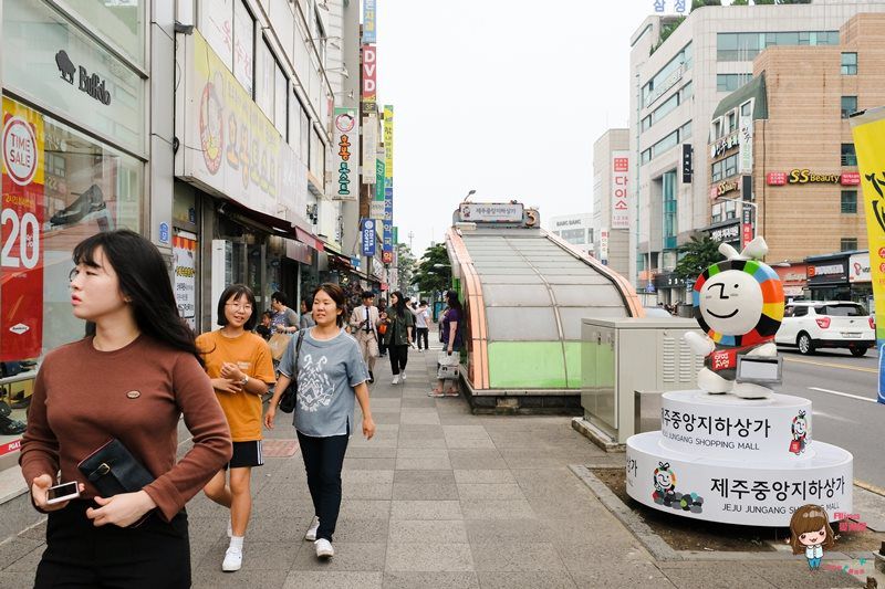 【濟州島購物】濟州中央地下街:全新改裝,韓國服飾美妝購物推薦 @Alina 愛琳娜 【濟州島購物】濟州中央地下街:全新改裝,韓國服飾美妝購物推薦 @Alina 愛琳娜