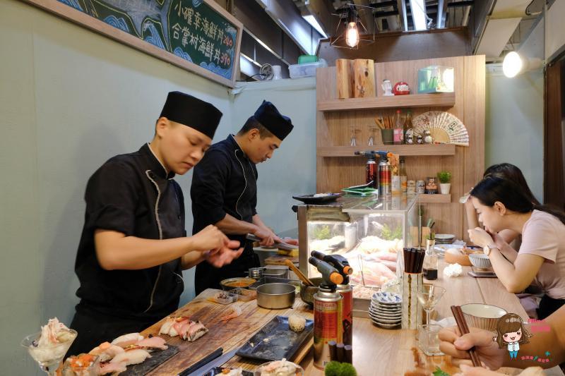 【台北食記】華山合掌村-生魚片握壽司 市場內海鮮丼飯,炙燒比目魚 @Alina 愛琳娜 【台北食記】華山合掌村-生魚片握壽司 市場內海鮮丼飯,炙燒比目魚 @Alina 愛琳娜