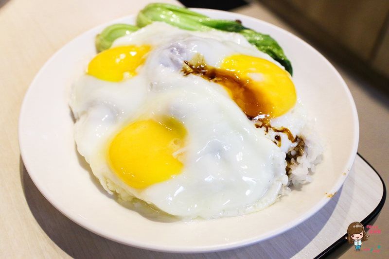 【台北美食】茗香園冰室 港式茶餐廳 邪惡三眼仔牛肉飯 流沙奶皇西多士 @Alina 愛琳娜