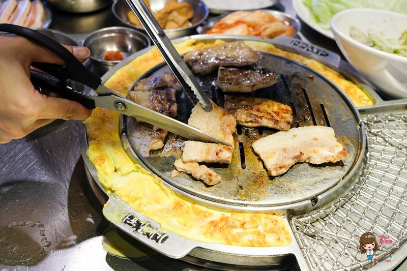 【食記】台北 新麻蒲海鷗-韓式烤肉美食,東區/西門町必吃韓國料理 @Alina 愛琳娜 【食記】台北 新麻蒲海鷗-韓式烤肉美食,東區/西門町必吃韓國料理 @Alina 愛琳娜