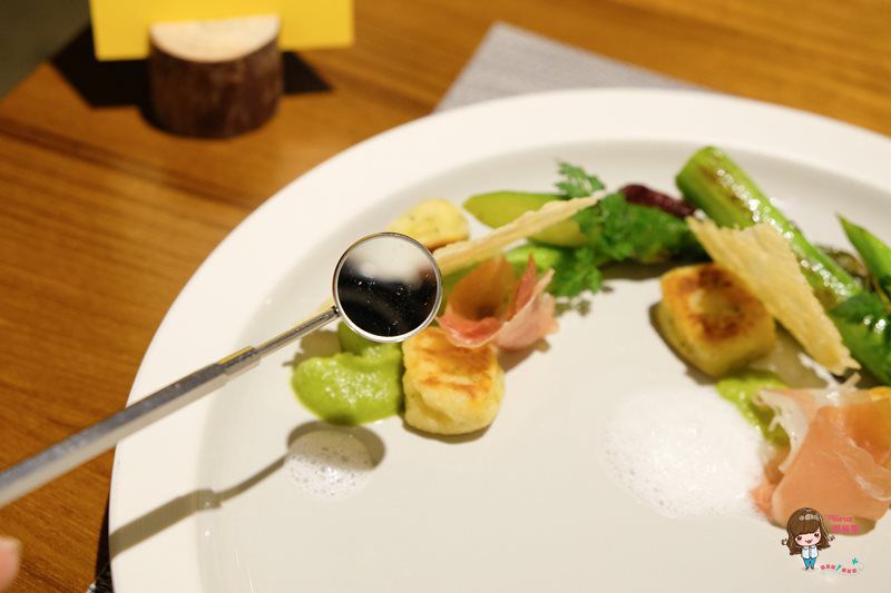 【台北美食】table for ONE 一人餐桌 體驗一個人的驚喜 單身不寂寞 @Alina 愛琳娜 【台北美食】table for ONE 一人餐桌 體驗一個人的驚喜 單身不寂寞 @Alina 愛琳娜