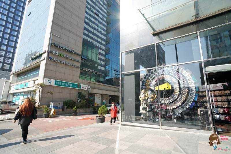 【首爾民宿】弘大 Baroato 二號店 明亮溫馨設計風 房型多樣 空間寬敞舒適 @Alina 愛琳娜