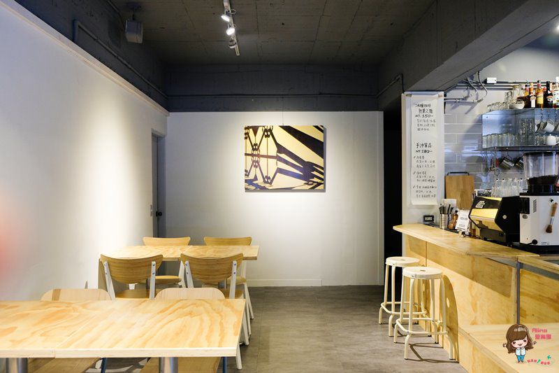 【台北咖啡館】台北大安 休習日 Z Day Cafe 日式簡約風雞腿咖哩飯香濃好吃 @Alina 愛琳娜 【台北咖啡館】台北大安 休習日 Z Day Cafe 日式簡約風雞腿咖哩飯香濃好吃 @Alina 愛琳娜