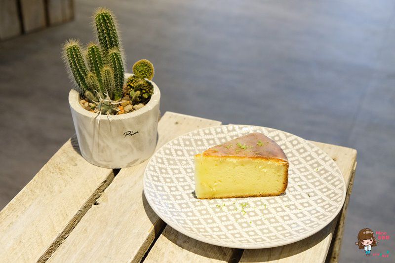 【台北咖啡館】台北大安 休習日 Z Day Cafe 日式簡約風雞腿咖哩飯香濃好吃 @Alina 愛琳娜