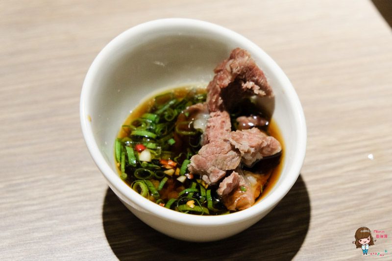 【板橋食記】饗牛飴園-全牛火鍋大餐,我心中最好吃的台北牛肉湯 @Alina 愛琳娜