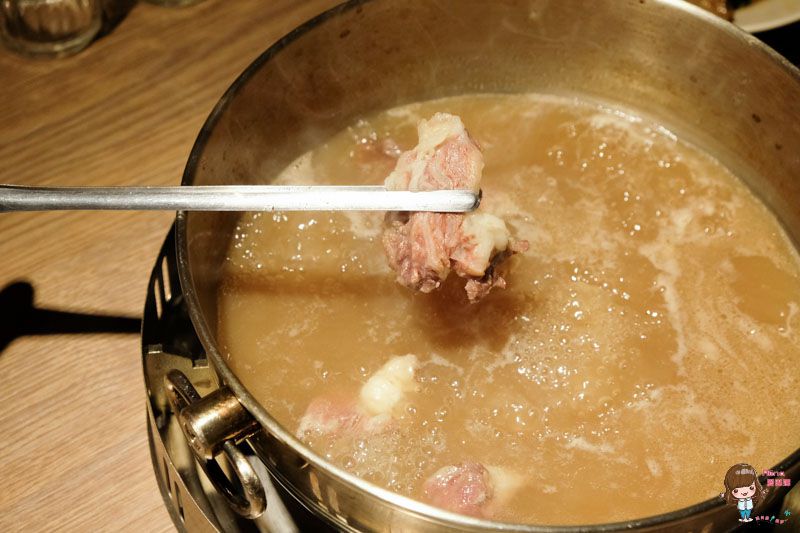 【板橋食記】饗牛飴園-全牛火鍋大餐,我心中最好吃的台北牛肉湯 @Alina 愛琳娜