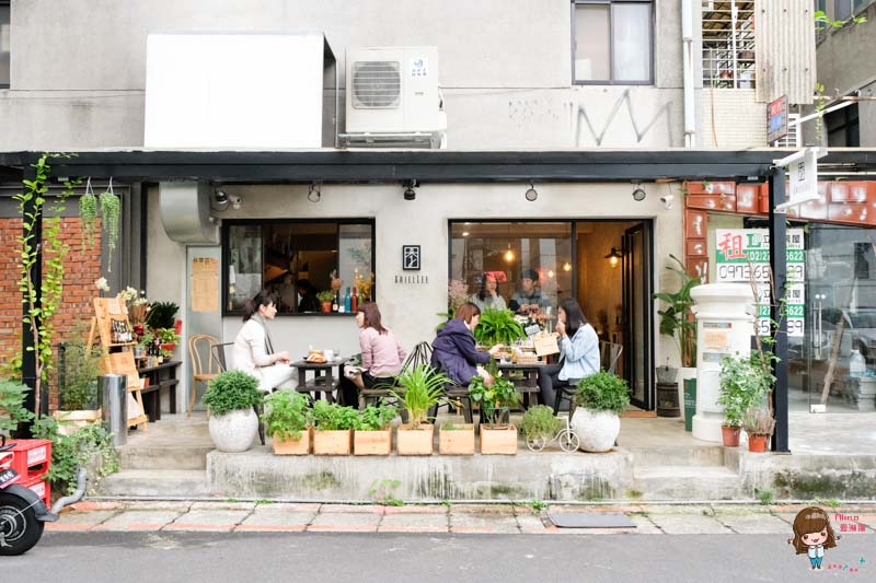 【台北咖啡】李氏咖啡 ARIELLEE Cafe 焦糖雞蛋布丁 氣質玫瑰鮮奶茶 @Alina 愛琳娜