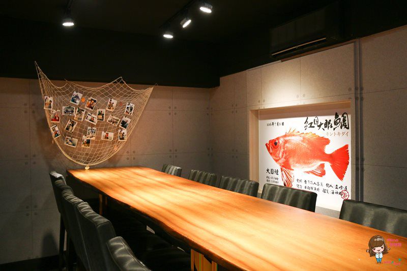 【台北食記】日向鮮漁場立喰屋 新鮮海味海鮮丼 價格實惠 立吞站食也可輕鬆坐吃 @Alina 愛琳娜 【台北食記】日向鮮漁場立喰屋 新鮮海味海鮮丼 價格實惠 立吞站食也可輕鬆坐吃 @Alina 愛琳娜
