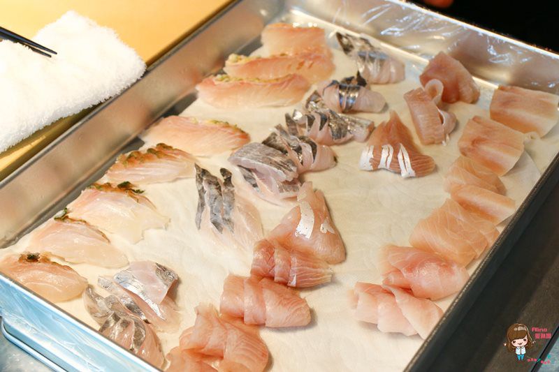 【台北食記】日向鮮漁場立喰屋 新鮮海味海鮮丼 價格實惠 立吞站食也可輕鬆坐吃 @Alina 愛琳娜 【台北食記】日向鮮漁場立喰屋 新鮮海味海鮮丼 價格實惠 立吞站食也可輕鬆坐吃 @Alina 愛琳娜