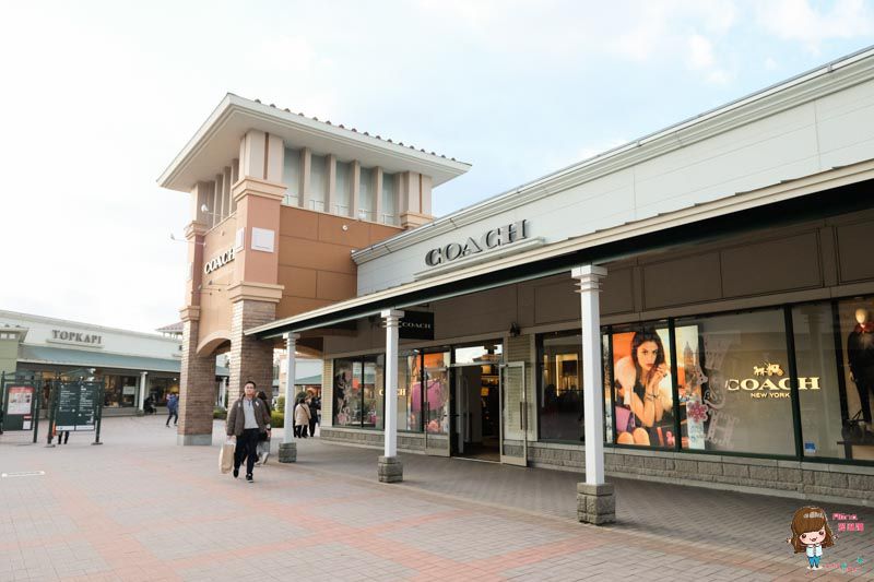 【日本景點】富士山一日遊 紅富士溫泉+御殿場Outlet 購物超便宜 @Alina 愛琳娜