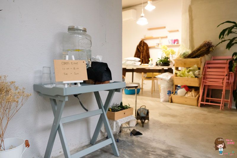 【台北咖啡館】羅得奧商行 Senet Cafe 富錦樹玻璃屋選務店,限定口味生乳蛋糕捲 @Alina 愛琳娜 【台北咖啡館】羅得奧商行 Senet Cafe 富錦樹玻璃屋選務店,限定口味生乳蛋糕捲 @Alina 愛琳娜