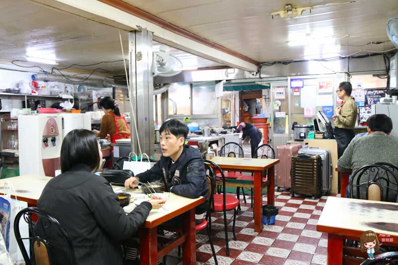 【釜山美食】西面 松亭三代豬肉湯飯 釜山必吃,便宜又飽足 @Alina 愛琳娜