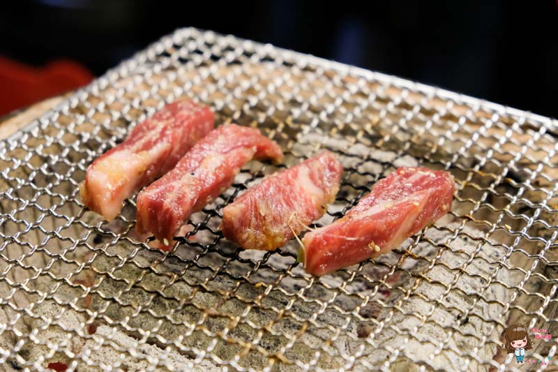 【台北食記】吽Home燒肉 市民店:招牌牛五花、起司地瓜燒 @Alina 愛琳娜 【台北食記】吽Home燒肉 市民店:招牌牛五花、起司地瓜燒 @Alina 愛琳娜