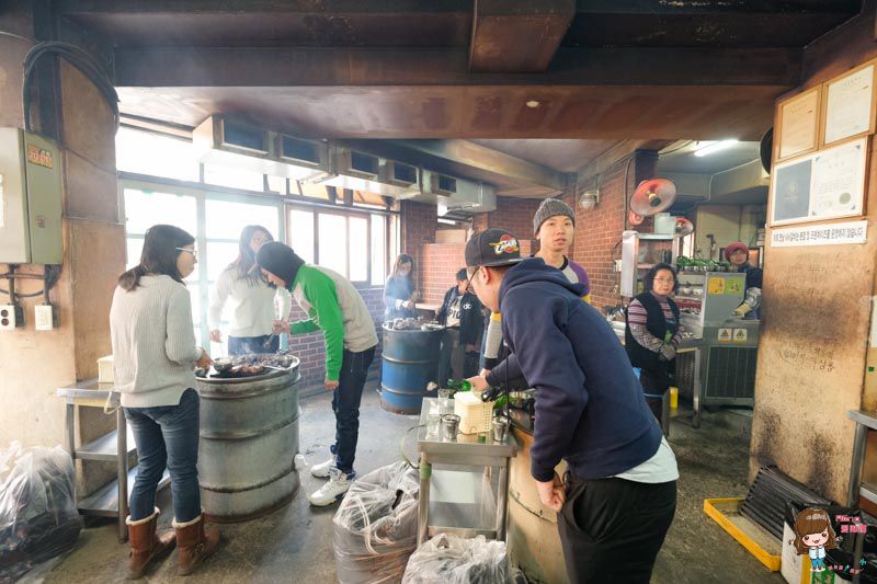 【首爾美食】新村站著吃烤肉 就要站著吃烤韓牛,兩份我也吃得下 @Alina 愛琳娜 【首爾美食】新村站著吃烤肉 就要站著吃烤韓牛,兩份我也吃得下 @Alina 愛琳娜