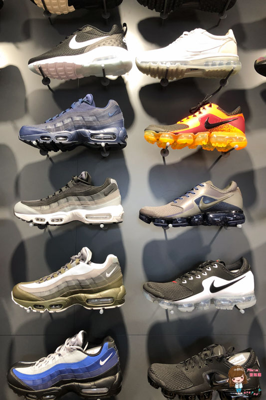 【東京購物】Sports Lab by atmos 日本必逛潮鞋店 連女人看了都想買! @Alina 愛琳娜