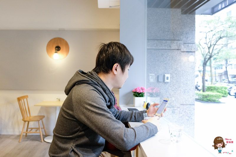 【食記】台北東湖 The Five Cafe Lab 內湖不限時咖啡館 文青悠閒的安靜空間 @Alina 愛琳娜