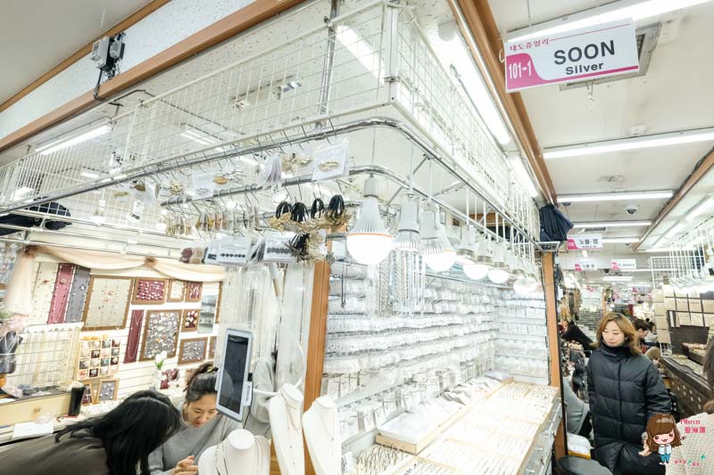 首爾南大門市場｜買童裝、飾品購物店家推薦 @Alina 愛琳娜