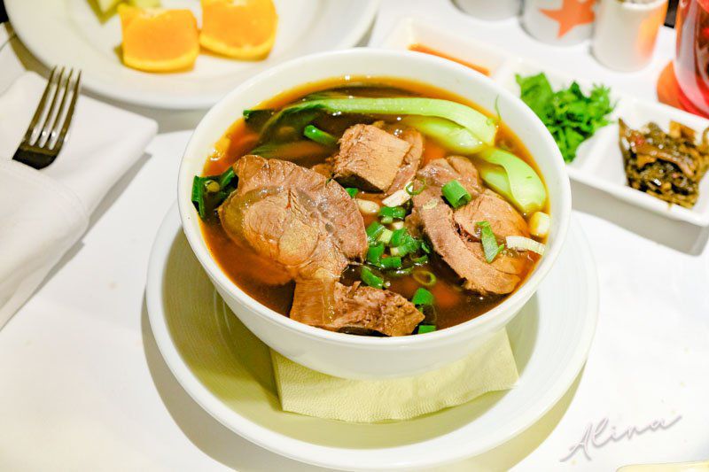 【台南住宿】香格里拉遠東國際大飯店-五星級酒店早餐竟然有牛肉湯! @Alina 愛琳娜 【台南住宿】香格里拉遠東國際大飯店-五星級酒店早餐竟然有牛肉湯! @Alina 愛琳娜
