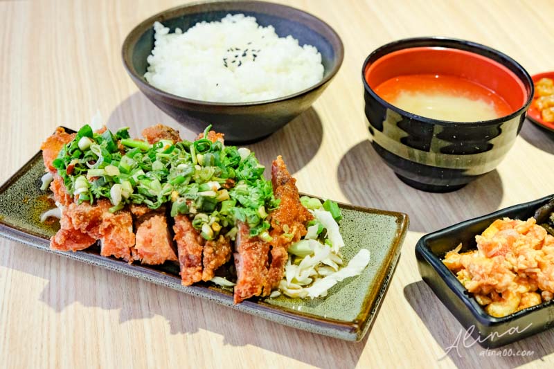 【食記】台北松山 老司機私房菜-椒麻雞便當鹹香好吃,滷五花甜鹹夠味 @Alina 愛琳娜 【食記】台北松山 老司機私房菜-椒麻雞便當鹹香好吃,滷五花甜鹹夠味 @Alina 愛琳娜