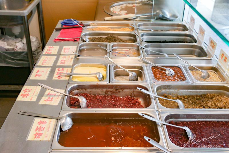 【台北甜點】來呷甜甜品 燒麻糬雪花冰店,西門町芋頭Q彈湯圓冰 @Alina 愛琳娜 【台北甜點】來呷甜甜品 燒麻糬雪花冰店,西門町芋頭Q彈湯圓冰 @Alina 愛琳娜