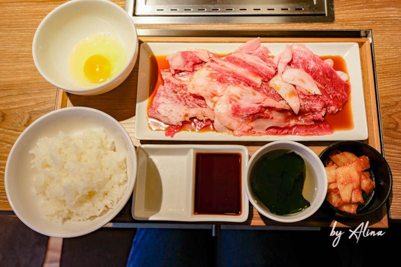 【東京美食】日本 東京一人燒肉店-焼肉ライク邊緣人淚推的平價烤肉! @Alina 愛琳娜