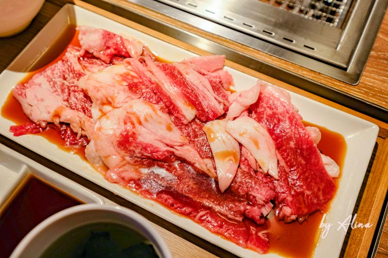 【東京美食】日本 東京一人燒肉店-焼肉ライク邊緣人淚推的平價烤肉! @Alina 愛琳娜