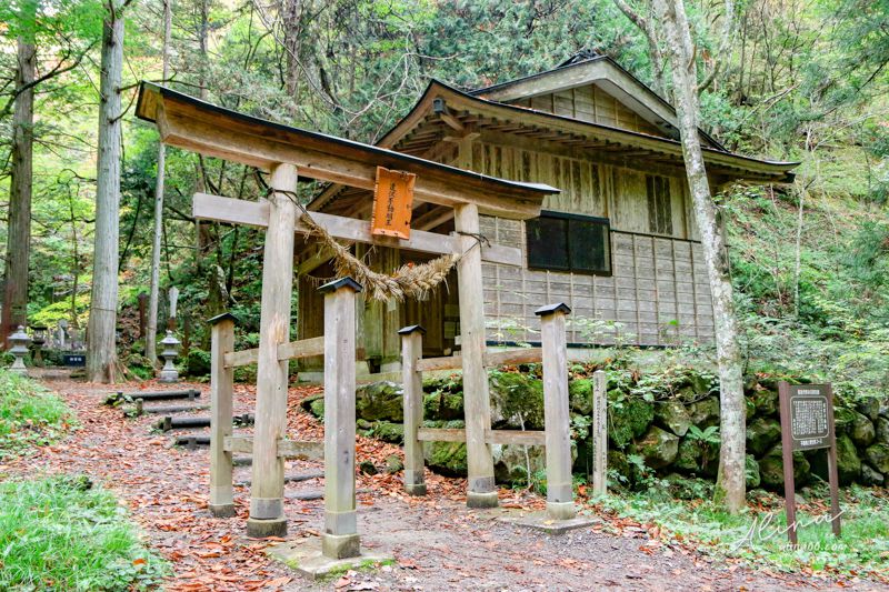 【東北福島景點】猪苗代-達澤不動瀑布(達沢不動滝)銀色閃亮水幕成色 @Alina 愛琳娜