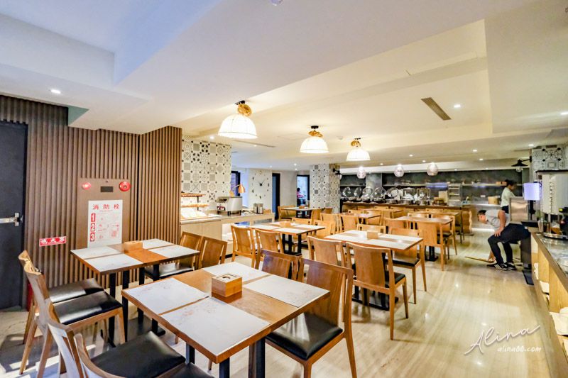 【嘉義住宿】蘭桂坊花園酒店-文化路夜市在樓下,美食交通都方便 @Alina 愛琳娜