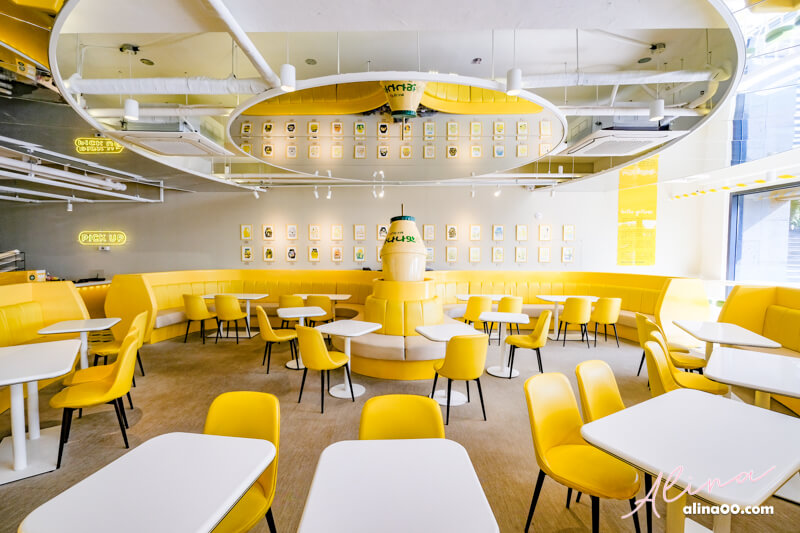 【濟州島美食】香蕉牛奶咖啡館-YELLOW CAFE,週邊小物好好買 @Alina 愛琳娜