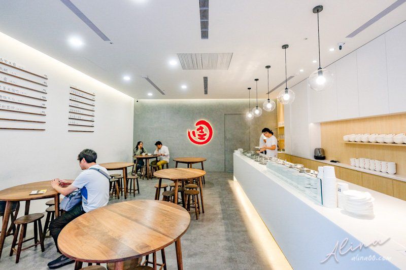 【台北美食】佳佳甜品台灣店｜信義區港式甜品推薦芝麻糊加湯圓 @Alina 愛琳娜