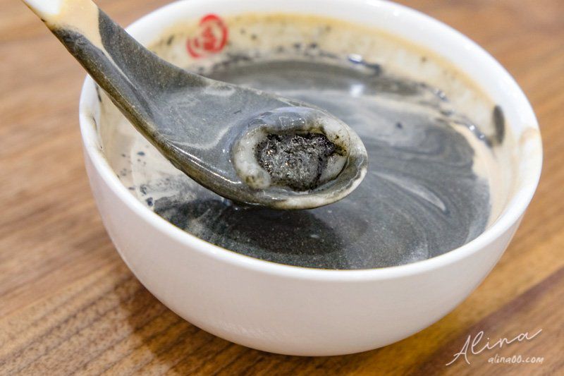 【台北美食】佳佳甜品台灣店｜信義區港式甜品推薦芝麻糊加湯圓 @Alina 愛琳娜