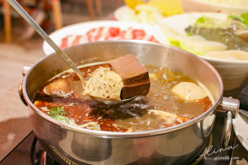 【台北美食】紅九九 個人鴛鴦鍋-市府店,四川麻辣鍋香麻不燥口 @Alina 愛琳娜 【台北美食】紅九九 個人鴛鴦鍋-市府店,四川麻辣鍋香麻不燥口 @Alina 愛琳娜