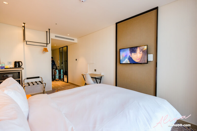 【首爾住宿】Holiday Inn 弘大假日智選酒店,NO.1首爾弘大飯店推薦 @Alina 愛琳娜