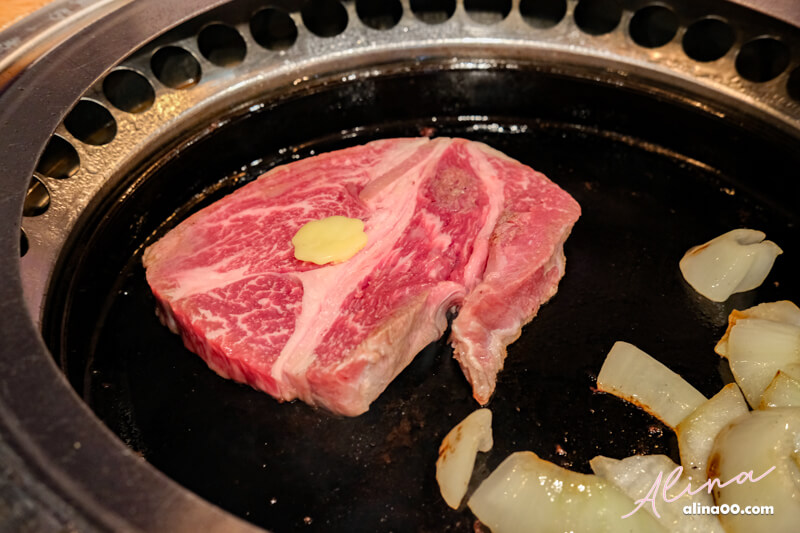 【首爾美食】明洞 三岔口豬肉舖-YG烤肉店(三巨里肉舖) @Alina 愛琳娜