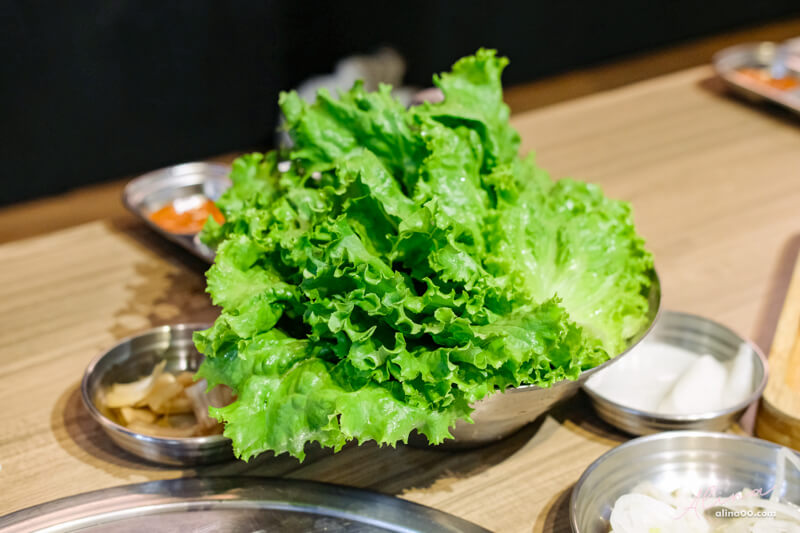 【台北美食】台韓民國 東區韓式烤肉 牛豬烤肉拼盤+韓式豬血腸 @Alina 愛琳娜 【台北美食】台韓民國 東區韓式烤肉 牛豬烤肉拼盤+韓式豬血腸 @Alina 愛琳娜