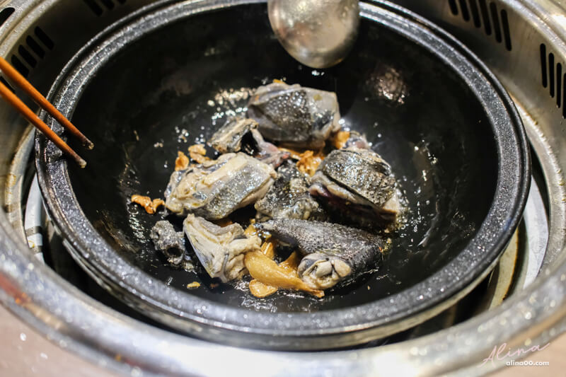 【台北美食】石石鍋創 石頭火鍋X火山烏骨雞,桂丁雞湯滋補養生 @Alina 愛琳娜 【台北美食】石石鍋創 石頭火鍋X火山烏骨雞,桂丁雞湯滋補養生 @Alina 愛琳娜