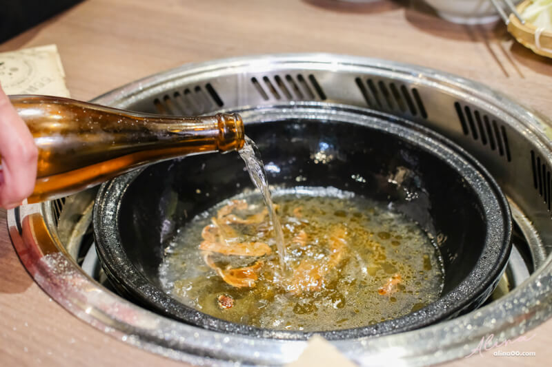 【台北美食】石石鍋創 石頭火鍋X火山烏骨雞,桂丁雞湯滋補養生 @Alina 愛琳娜 【台北美食】石石鍋創 石頭火鍋X火山烏骨雞,桂丁雞湯滋補養生 @Alina 愛琳娜