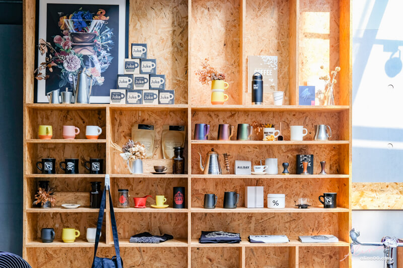 【台北咖啡館】ALL DAY Roasting Company 工業風質感不限時 @Alina 愛琳娜 【台北咖啡館】ALL DAY Roasting Company 工業風質感不限時 @Alina 愛琳娜